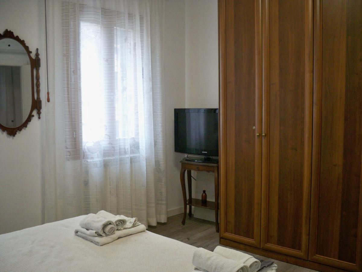 Locazione Mery Venise Extérieur photo